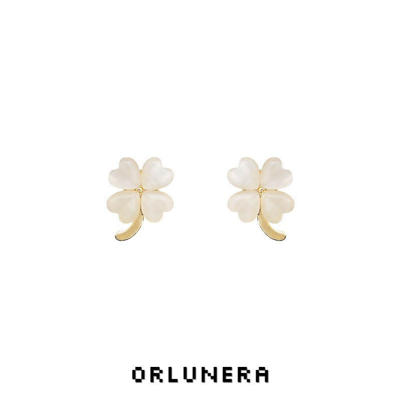 Noelle Clover Cat-Eye Clip-On Earrings product image