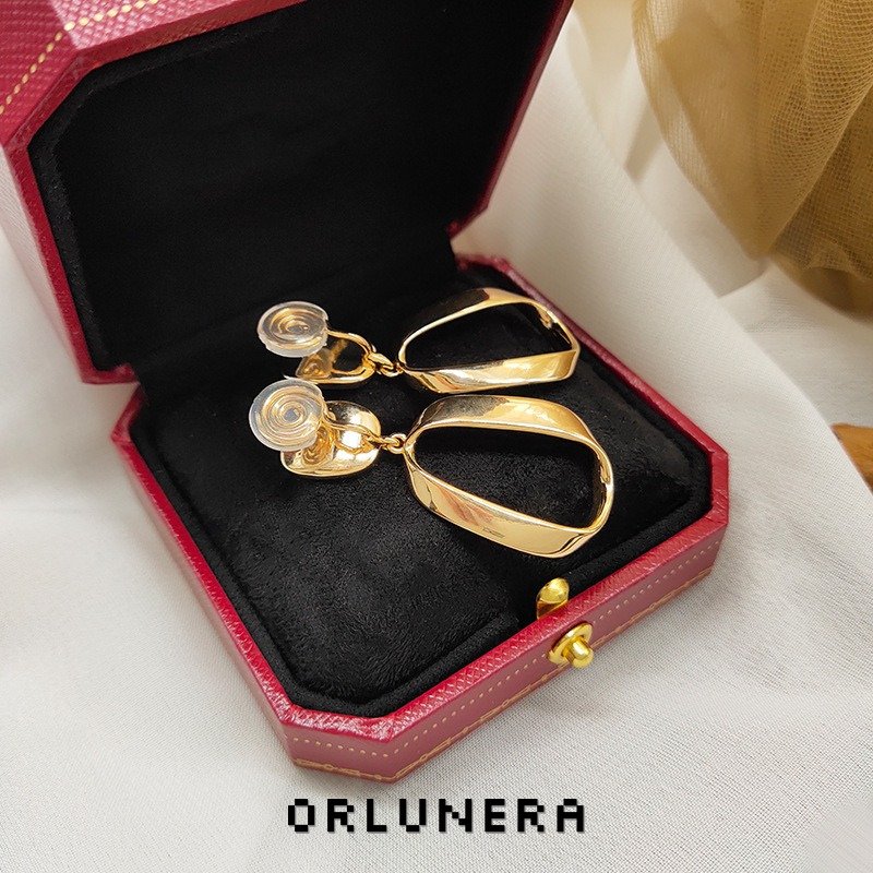Lumière Teardrop Clip-On Earrings product image