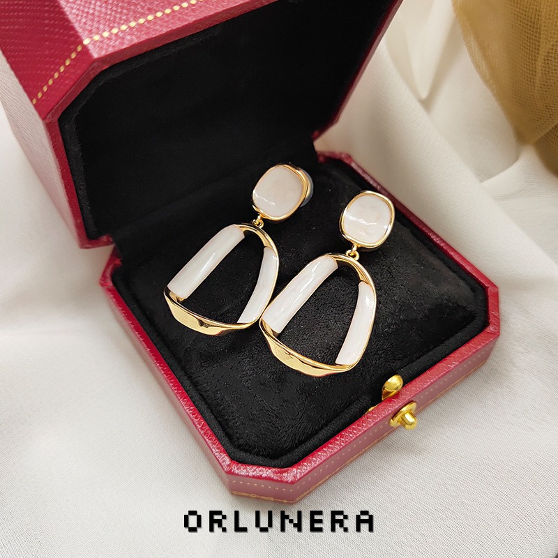 Lumière Teardrop Clip-On Earrings product image