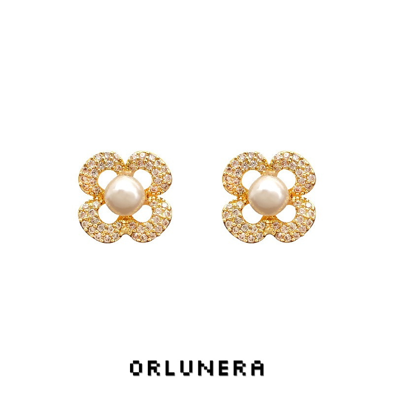 Amara Floral Pearl Crystal Stud Earrings product image