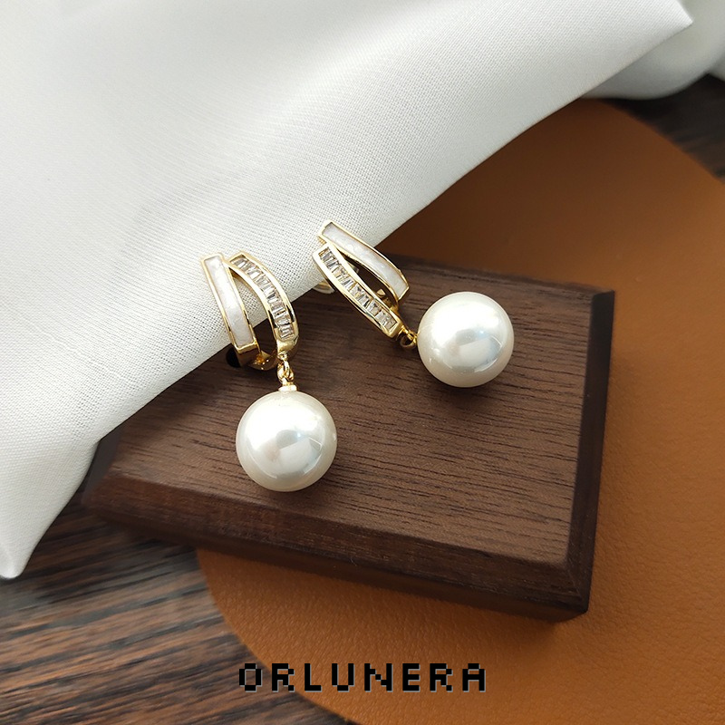Seren Pearl Clip-On Drop Earrings product image