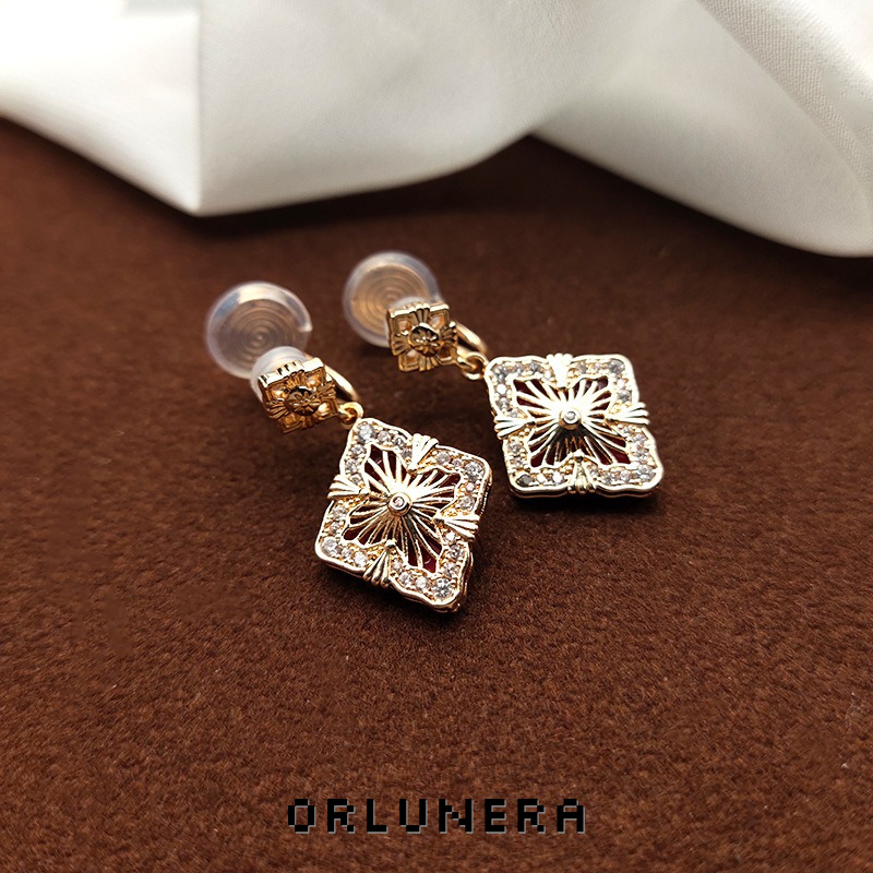 Aurelia Diamond-Shaped Clip-On Earrings product image