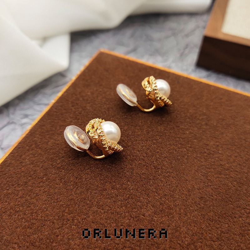 Seren Pearl Clip-On Earrings product image