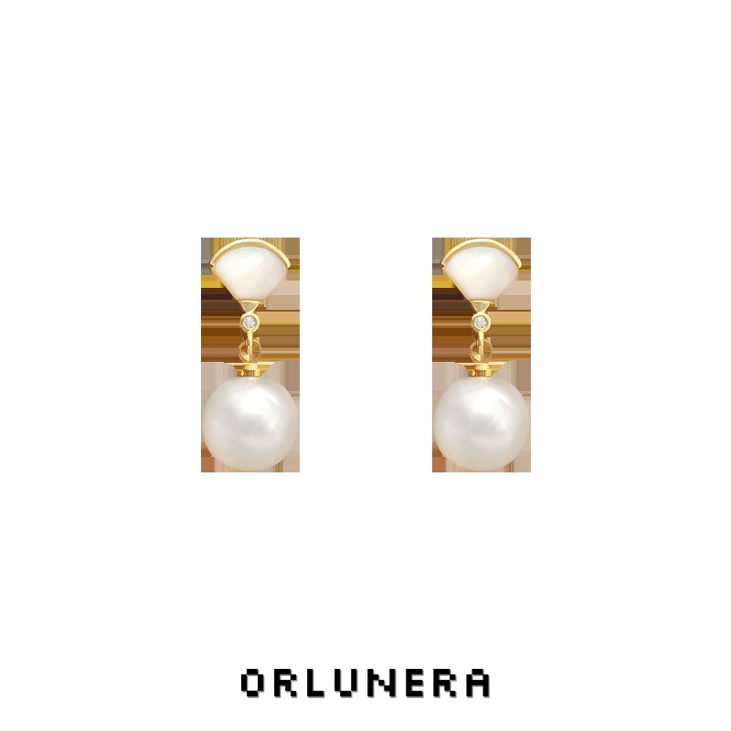 Noelle Pearl Clip-On Earrings — Edition 62 product image