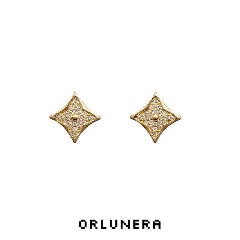 Lumière Clover Crystal Clip-On Earrings product image