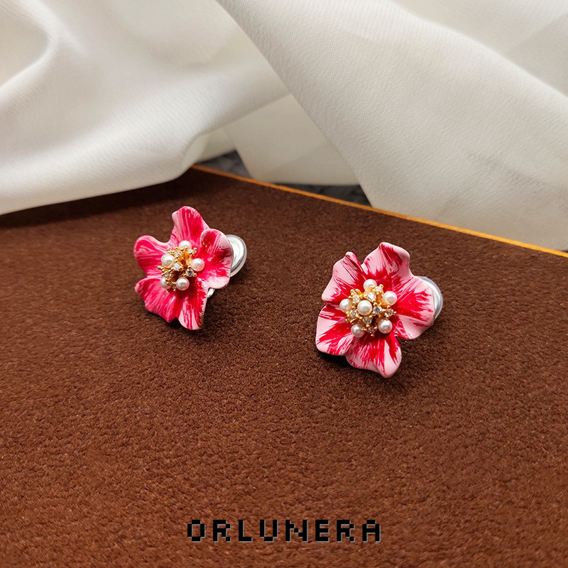 Seren Floral Clip-On Earrings product image