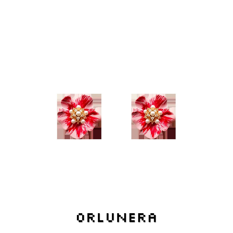 Seren Floral Clip-On Earrings product image