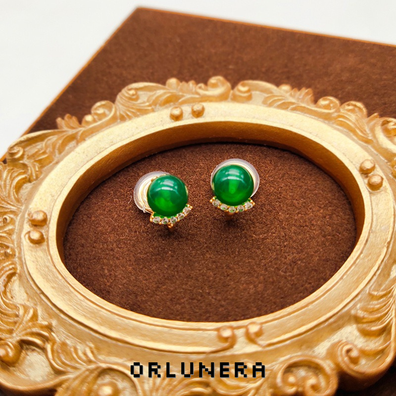 Vesper Agate-Inspired Crystal Clip-On Earrings product image