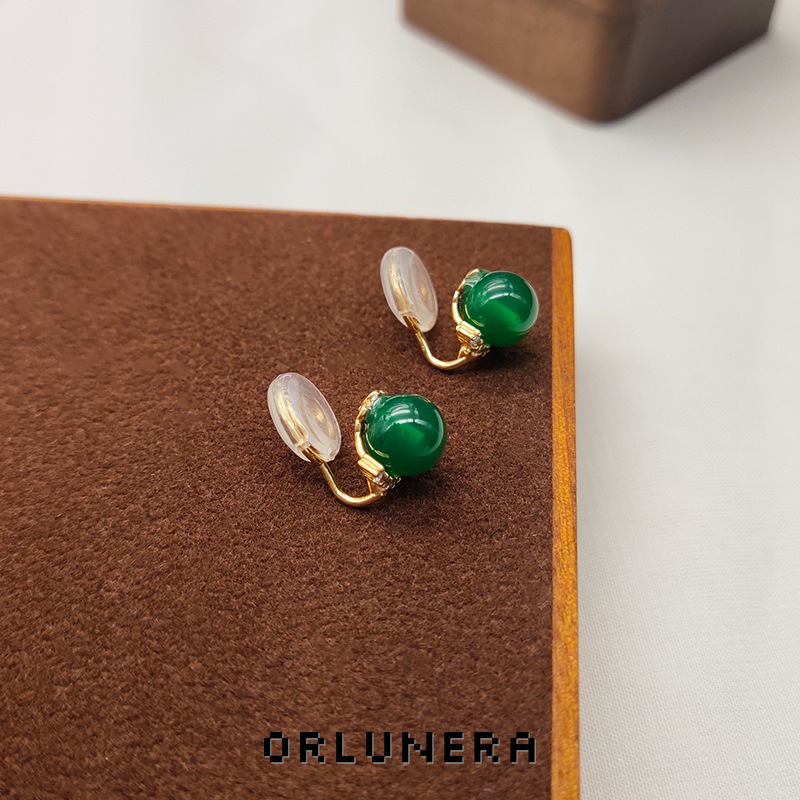 Vesper Agate-Inspired Crystal Clip-On Earrings product image