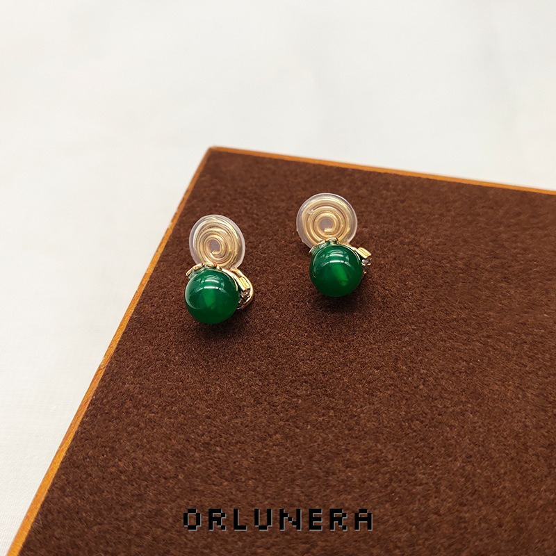 Vesper Agate-Inspired Crystal Clip-On Earrings product image