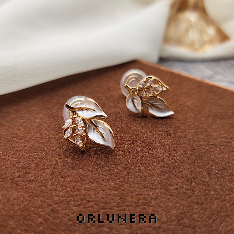 Seren Leaf Clip-On Earrings — Edition 93 product image