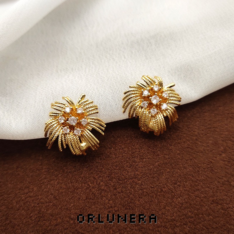 Amara Crystal Starburst Stud Earrings product image