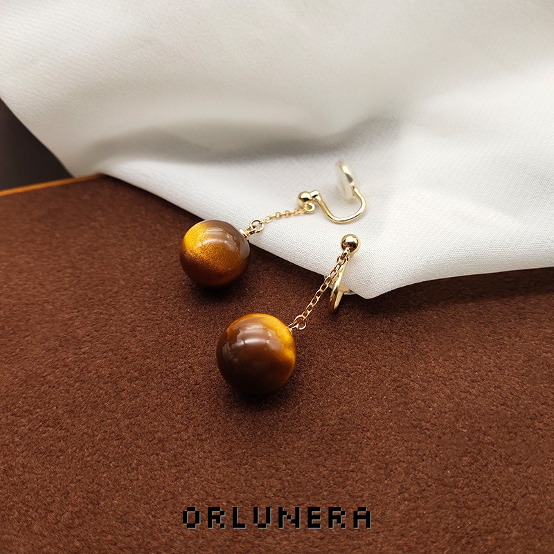 Noelle Pearl Clip-On Drop Earrings product image