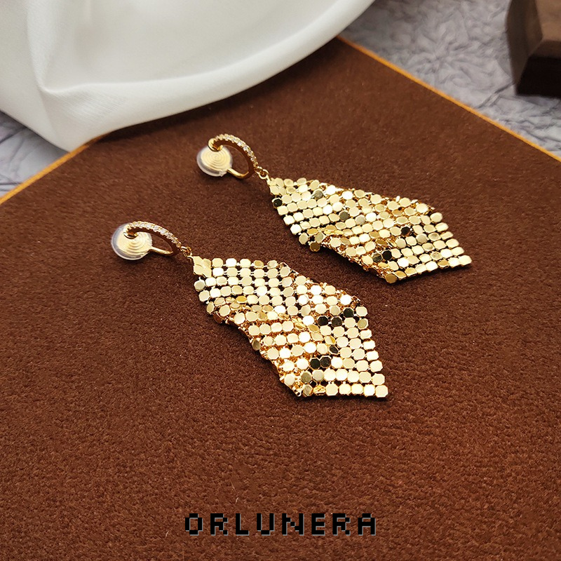 Amara Diamond-Shaped Geometric Clip-On Earrings product image