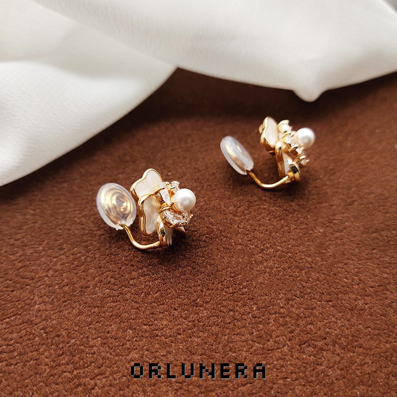 Lumière Camellia Pearl Crystal Clip-On Earrings product image