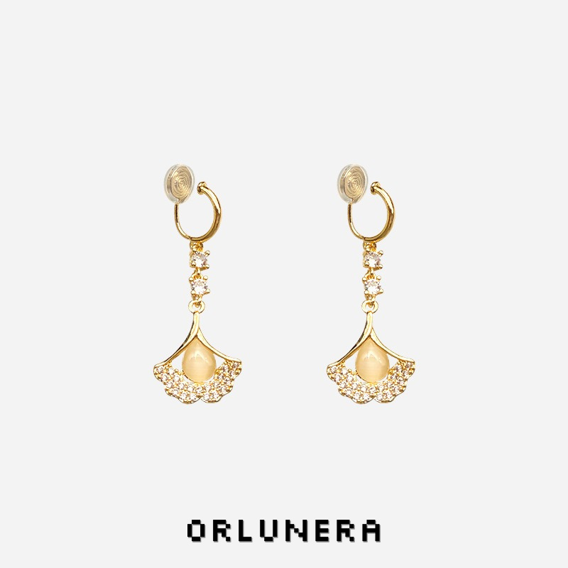 Noelle Fan Crystal Clip-On Drop Earrings product image