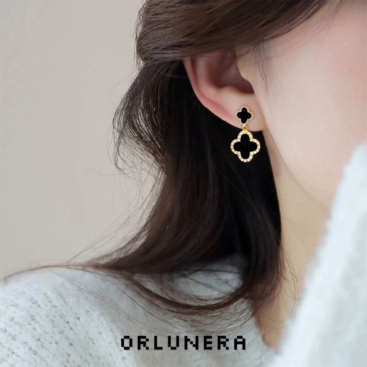 Amara Clover Clip-On Earrings product image