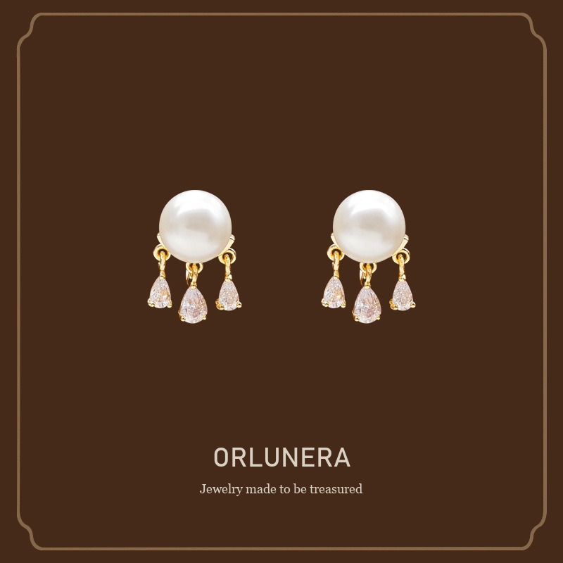 Celeste Teardrop Pearl Clip-On Earrings Orlunera cover