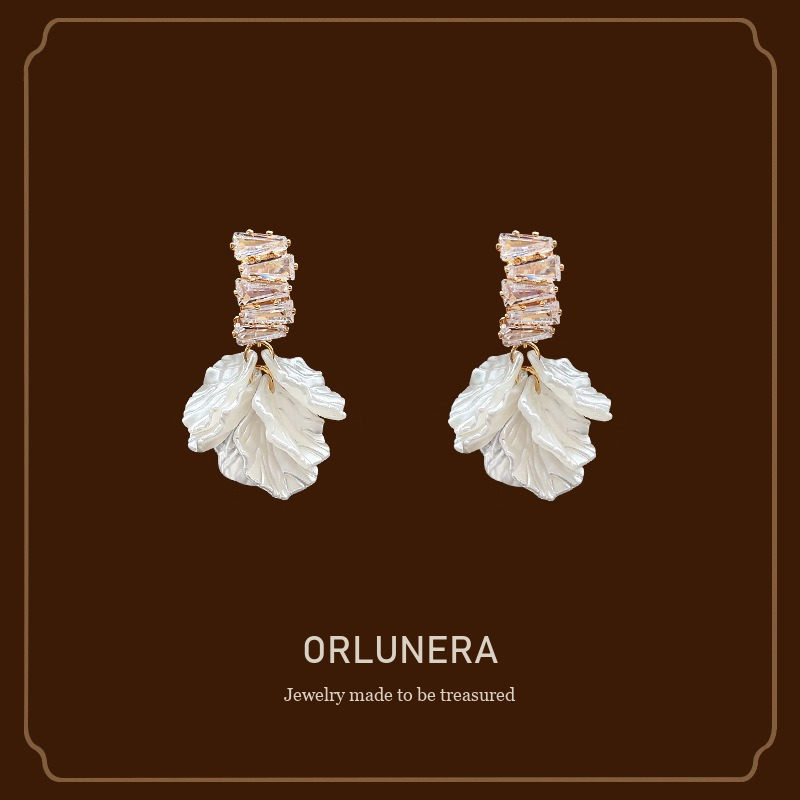 Seren Leaf Clip-On Earrings — Edition 05 Orlunera cover