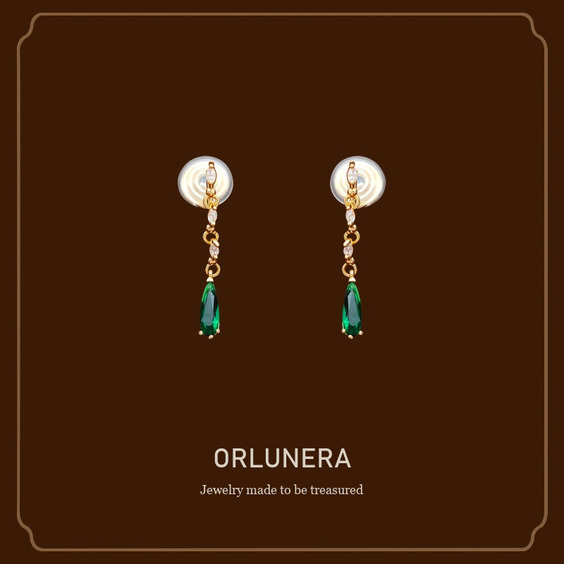 Vesper Sculptural Clip-On Earrings — Edition 71 Orlunera cover