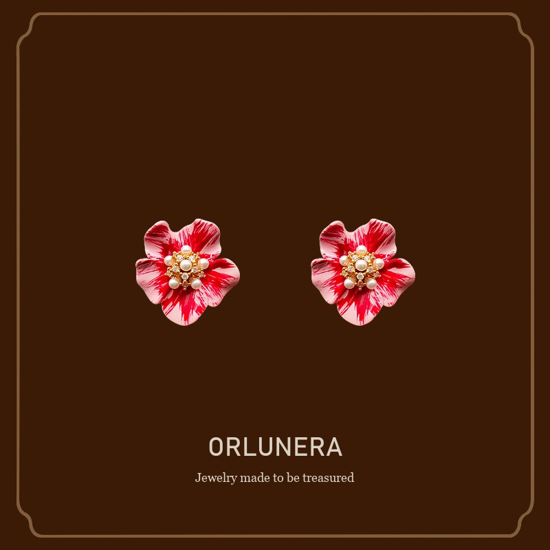 Seren Floral Clip-On Earrings Orlunera cover