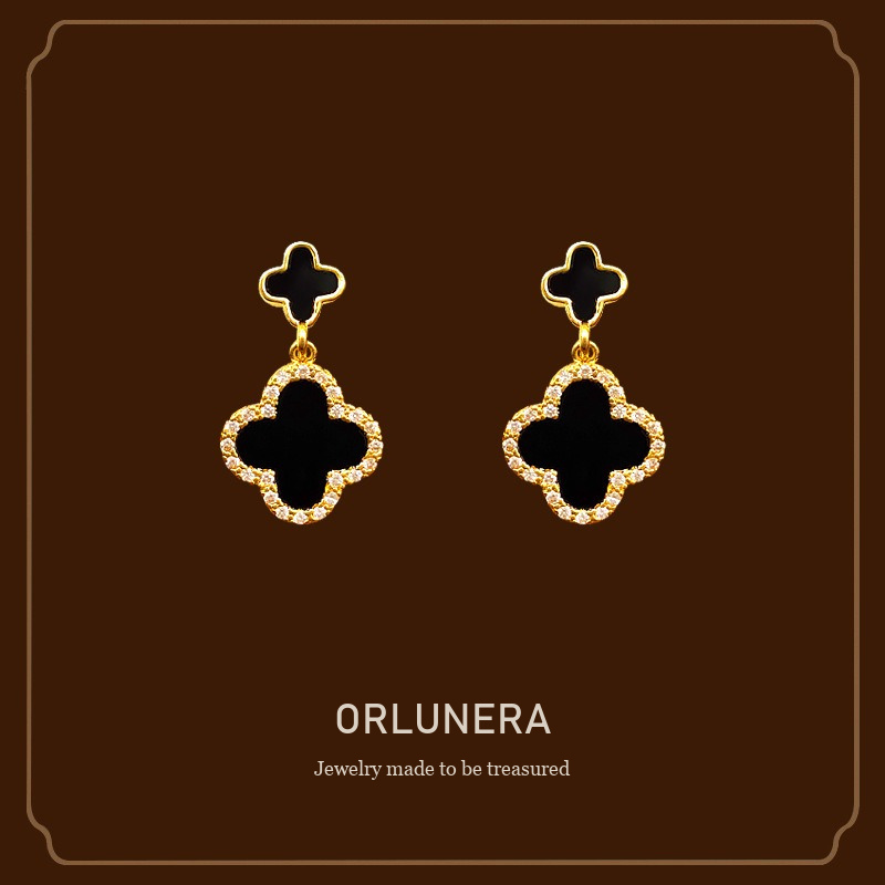 Amara Clover Clip-On Earrings Orlunera cover