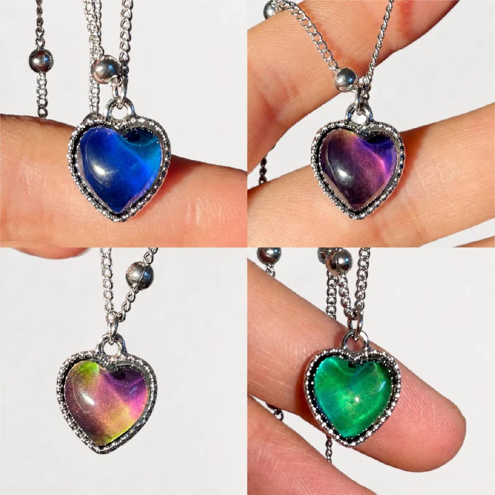Color-changing heart necklace gift moment