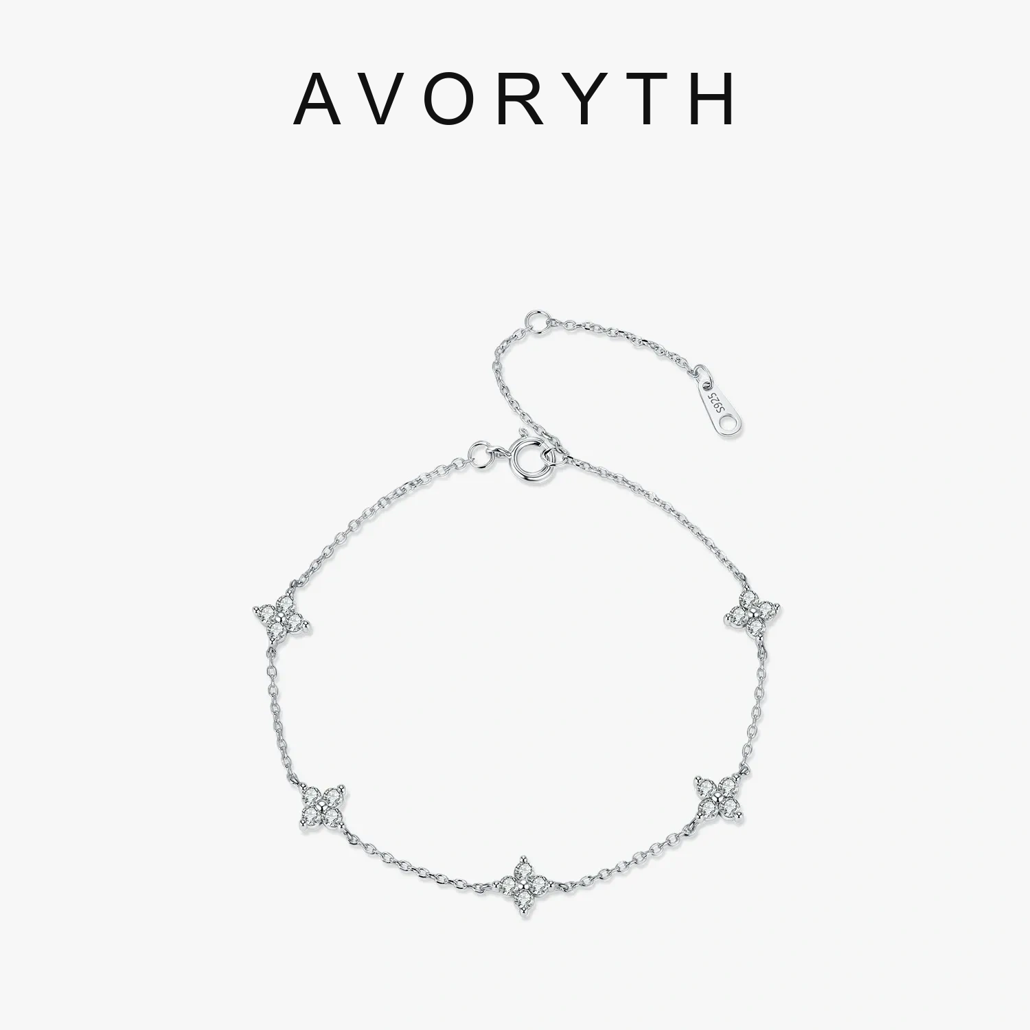 AVORYTH Valeria Clover Moissanite Bracelet AVORYTH cover image