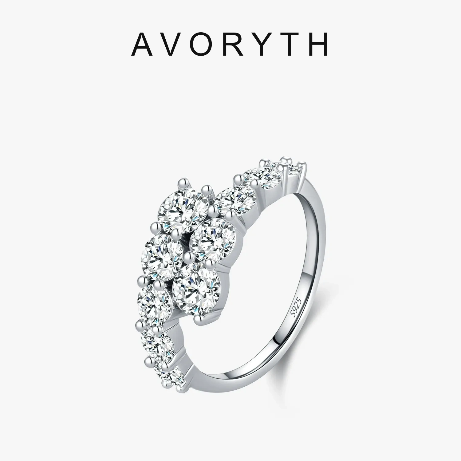 AVORYTH Caelia Moissanite Ring product image 5