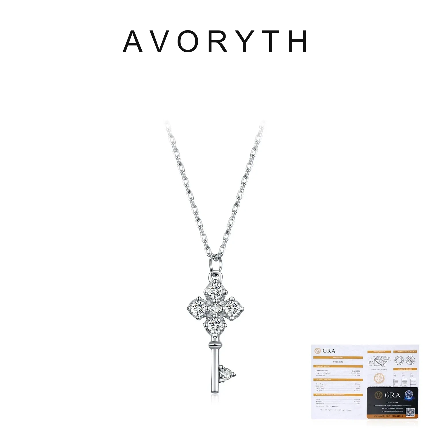 AVORYTH Estelle Clover Moissanite Necklace product image 5
