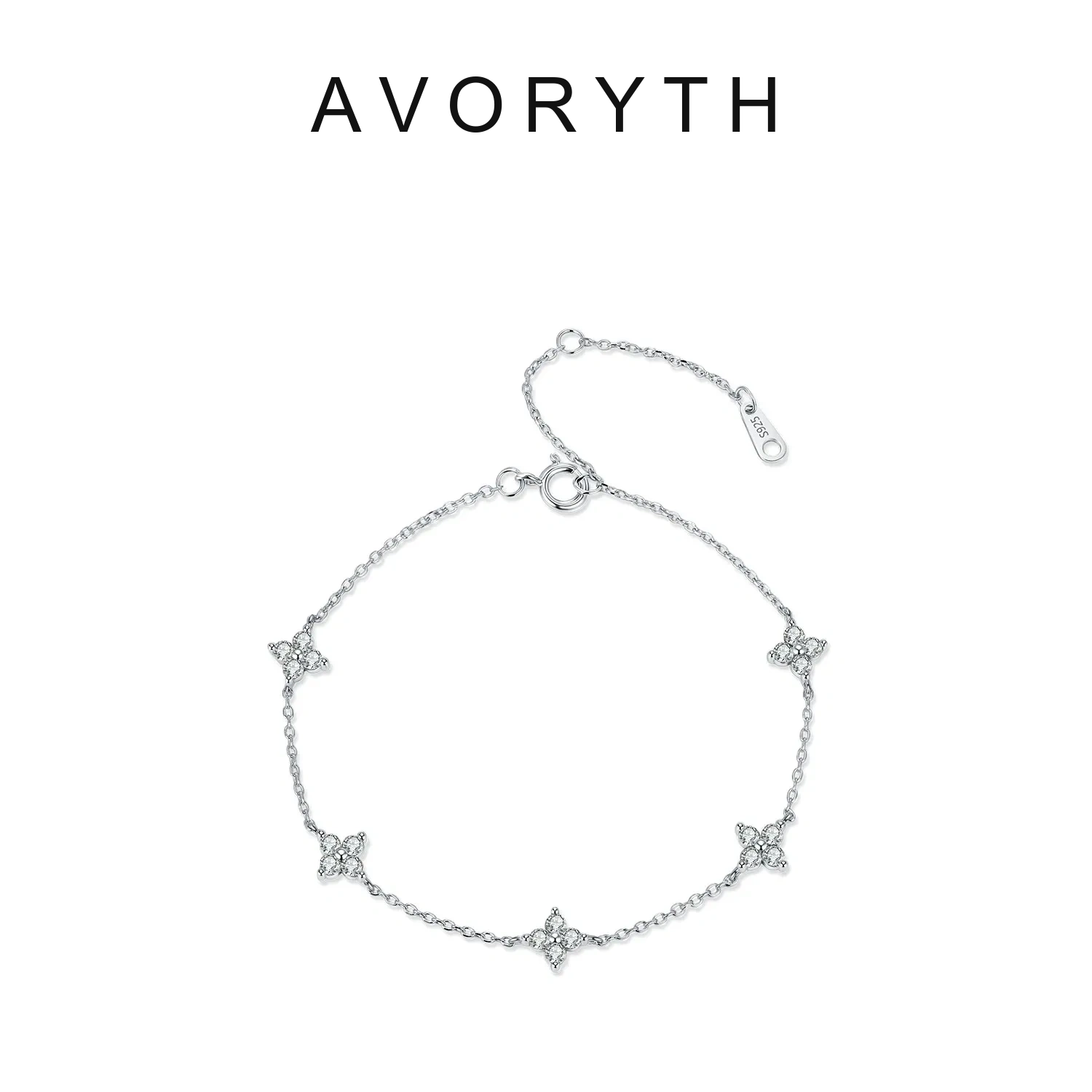 AVORYTH Valeria Clover Moissanite Bracelet product image 5