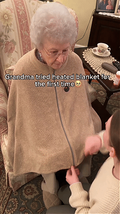 Heated shawl animated product demonstration