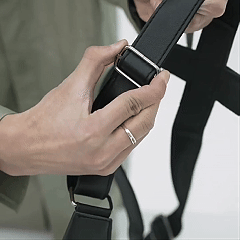 Everyday Carry Shoulder Bag Demonstration