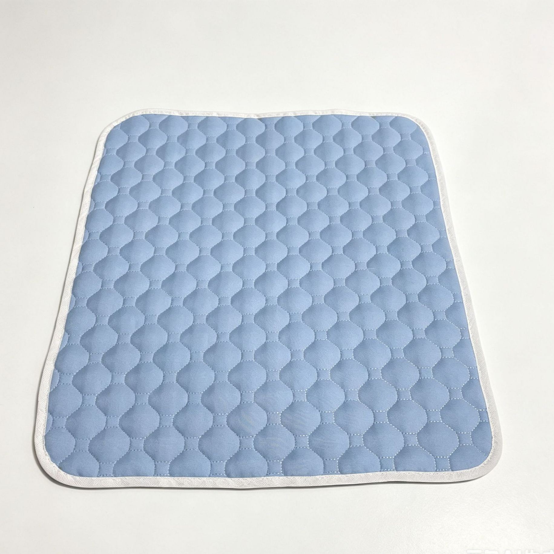 Heeipaw All-season Cooling Dog Bed, Machine Washable Pet Sleeping Mat For Dogs & Cats, Breathable Summer Cooling Pad, Comfortable Pet Cushion - Size XXL (145 × 105 cm) - Blue - image 5