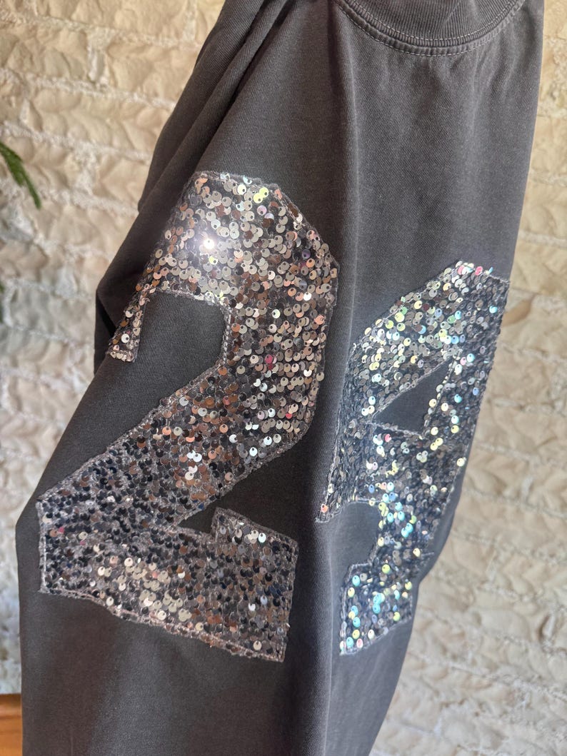 Custom Sequins Patch Player Number Crewneck, Shimmer Jersey Number Stadium Sweatshirt
