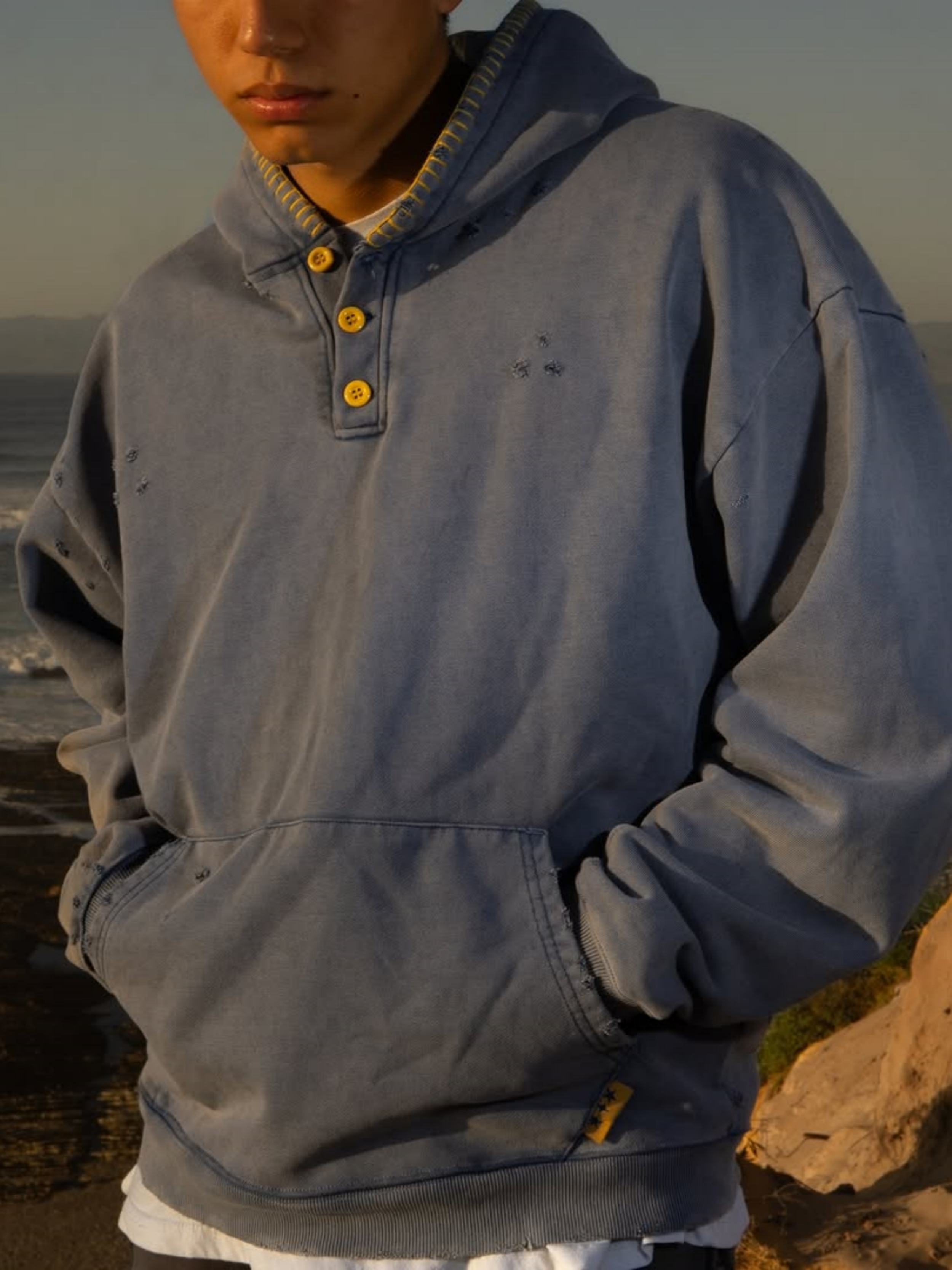 FRENCH TERRY HENLEY HOODIE