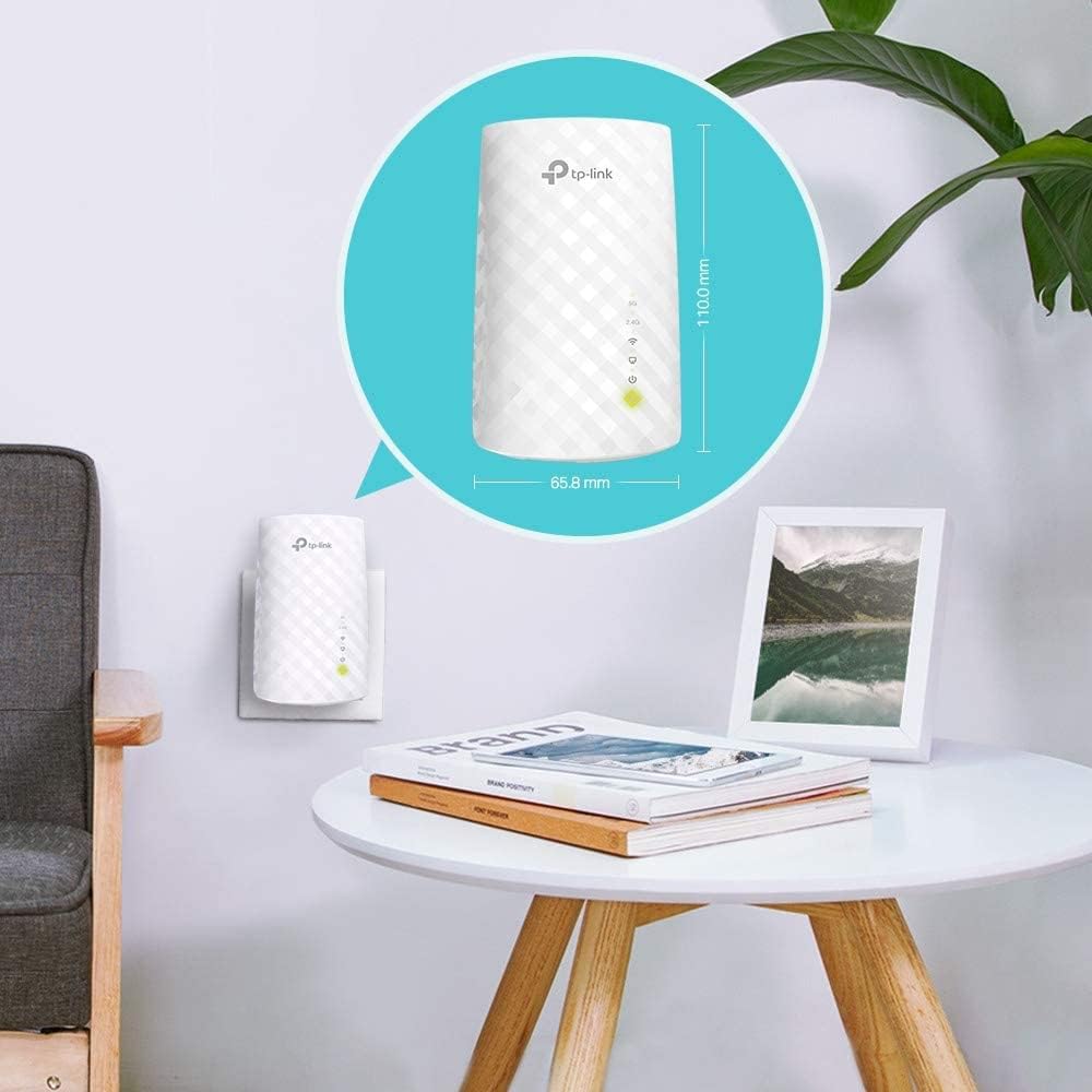 TP-Link WiFi Extender Booster, dual band AC750 Mbps WiFi Range Extender Repeator, Internet Booster cu port Ethernet, Ultraxtend Coverage App Control pentru o configurare ușoară.