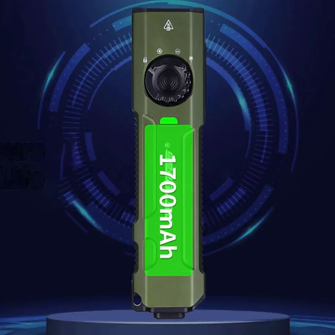 JETBeam E26: Lanterna laser 3-în-1 supremă
