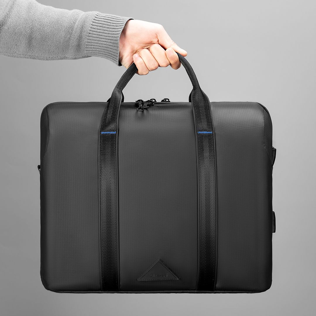 Creați o experiență de lucru unică: o servietă personalizată extensibilă