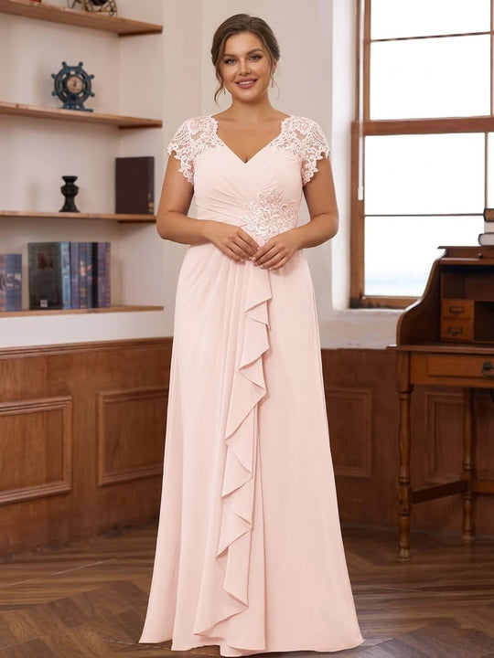 A-Line/Princess V-Neck Short Sleeves Pleated Mother of the Bride & Groom Dresses with Ruffles & Appliques