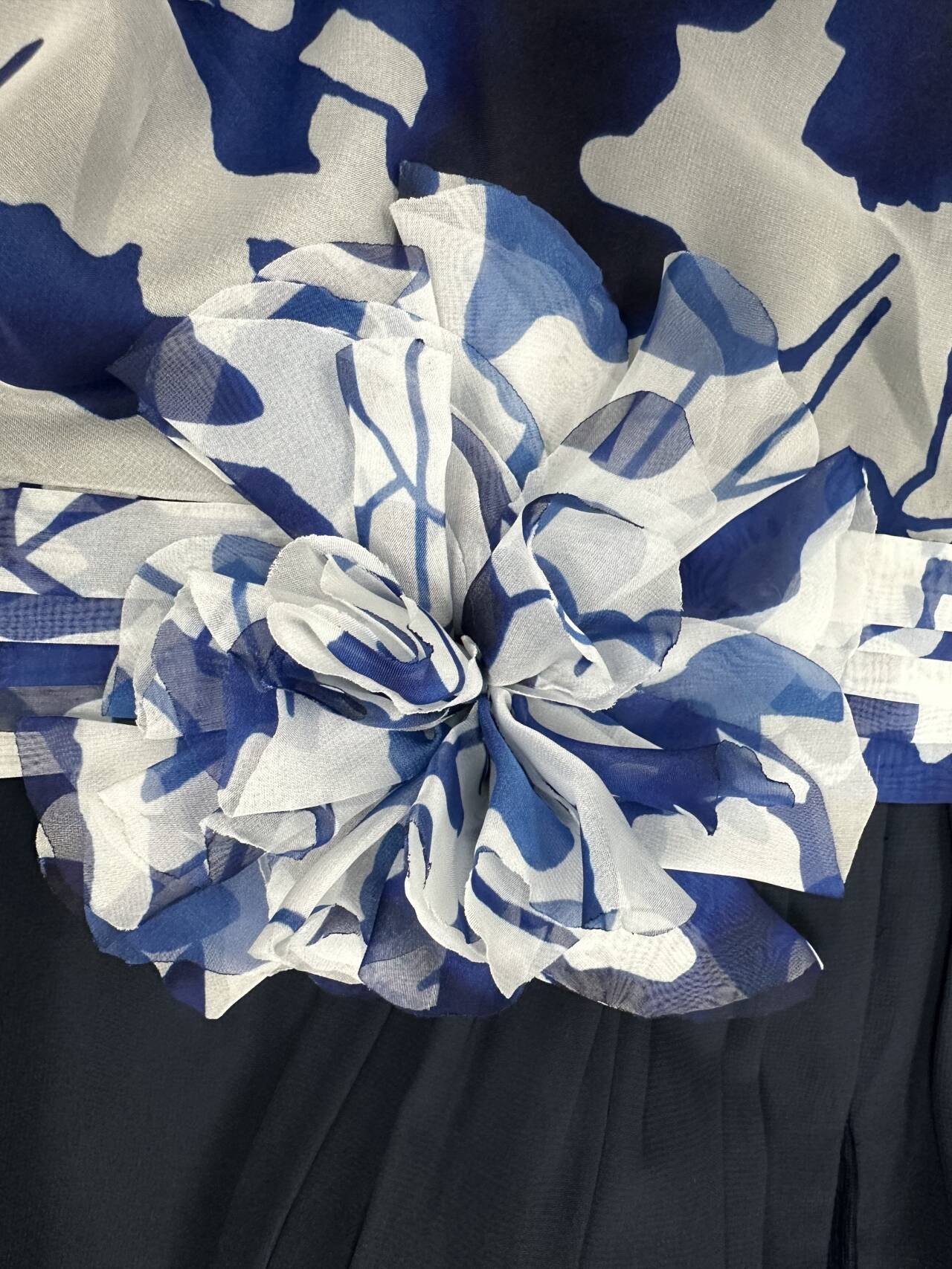 Blue-Grey Chiffon Printed V-Neck Fitted Waist Maxi Dress