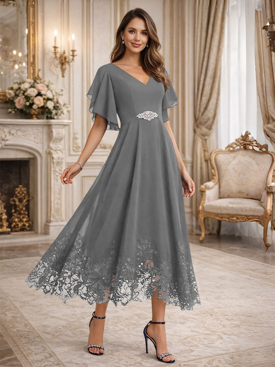 A-Line/Princess V-Neck Flying Sleeves Tea-Length Mother of the Bride Dresses with Lace Appliques