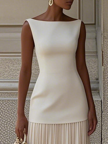 White Pleated Classic Boat Neck Sleeveless A-Line Maxi Dress