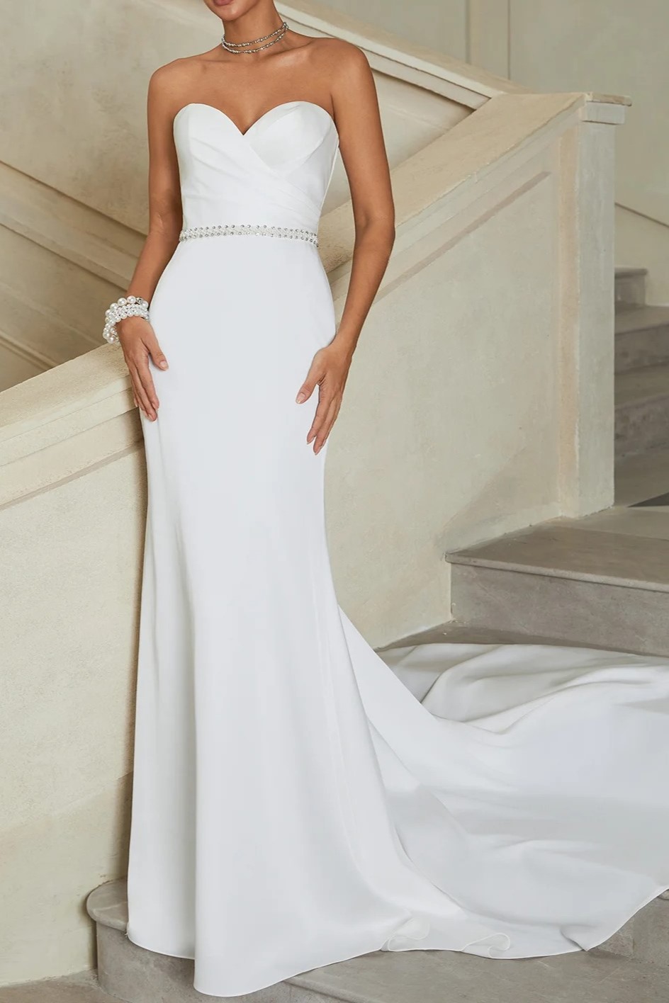 White Beaded Bridal/Wedding Dress Strapless Sleeveless A-Line Gown Dress