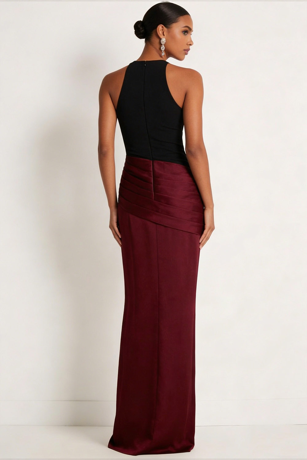 Burgundy Formal Evening Dress Round Neck Sleeveless Ruched Maxi Dress