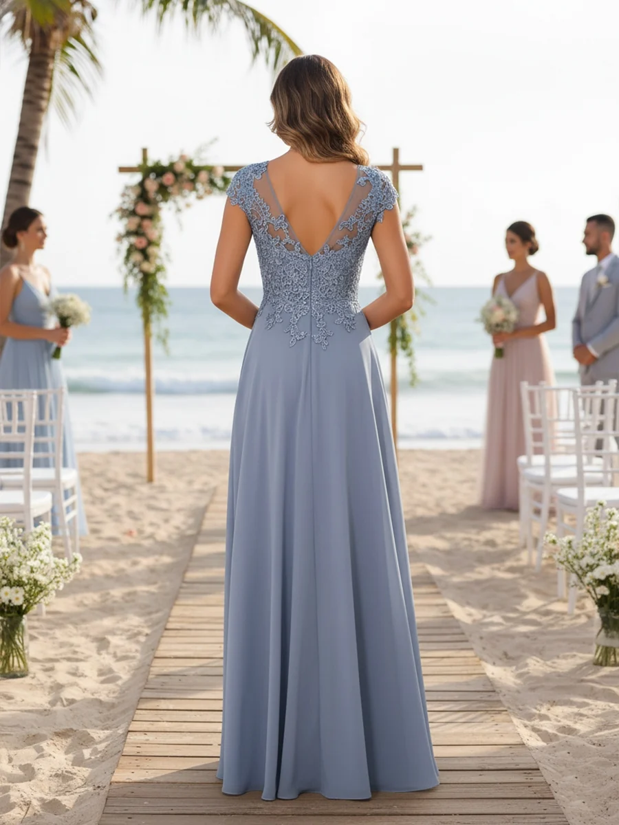 A-Line/Princess Scoop Neck Short Sleeves Floor-Length Mother of the Bride Dresses with Appliques