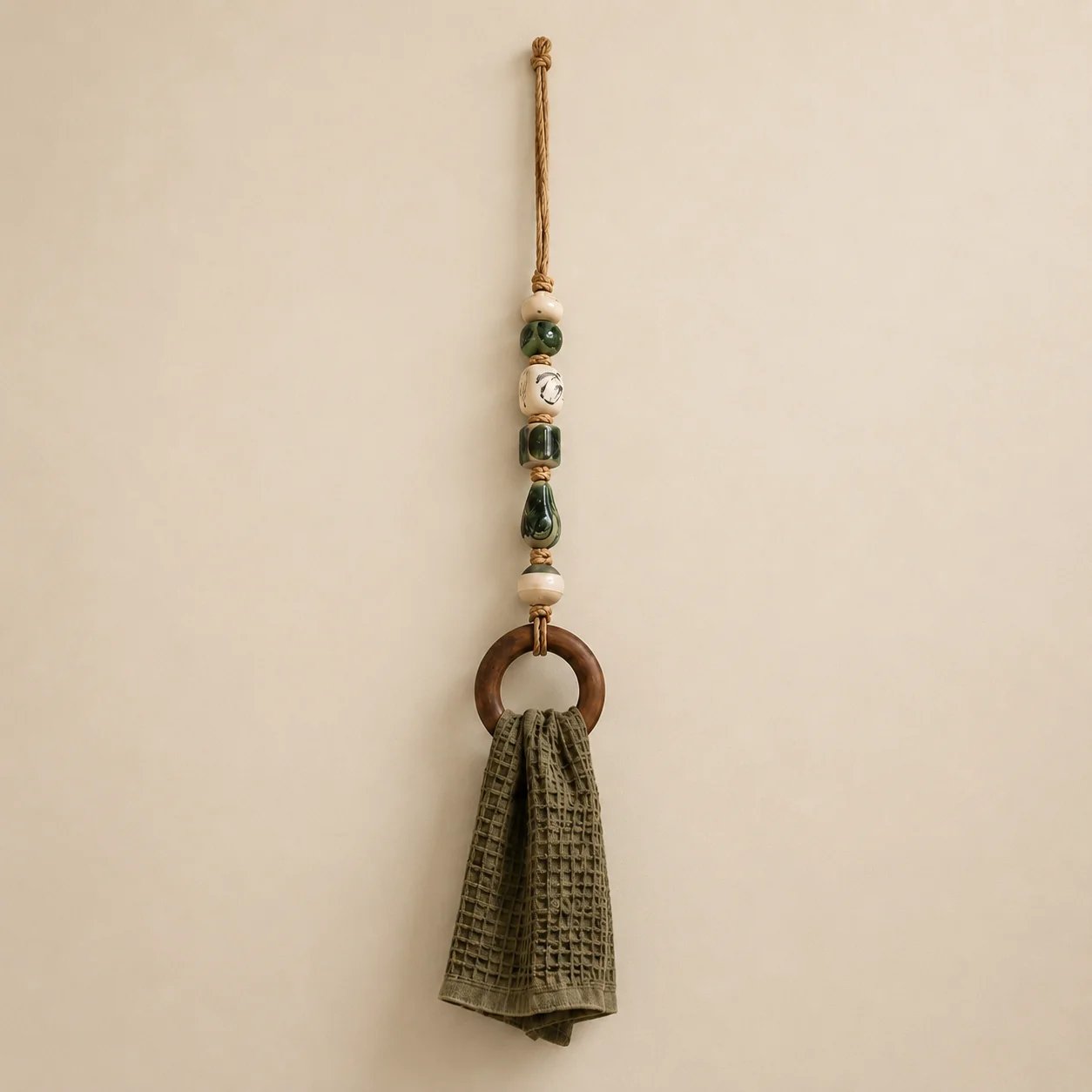 🔥✨Decorative Beaded Towel Hanger with Wooden Ring