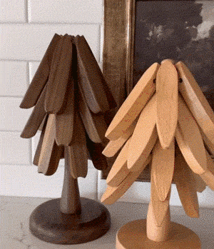 Natural and walnut Christmas tree coaster finishes