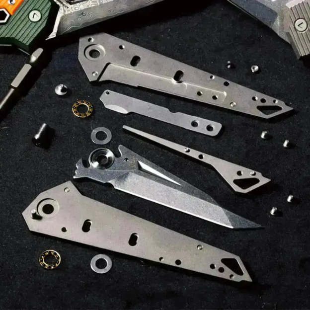 Damascus  - Khaki FRN Scales