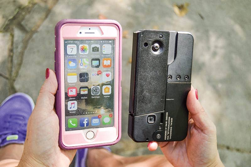The Ideal Conceal Folding Cell Phone Pistol-TOY